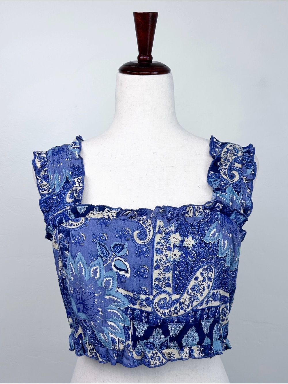 Angie LARGE Blue Bohemian '70s Patchwork Paisley Ruffle Sleeveless Crop Top NWT